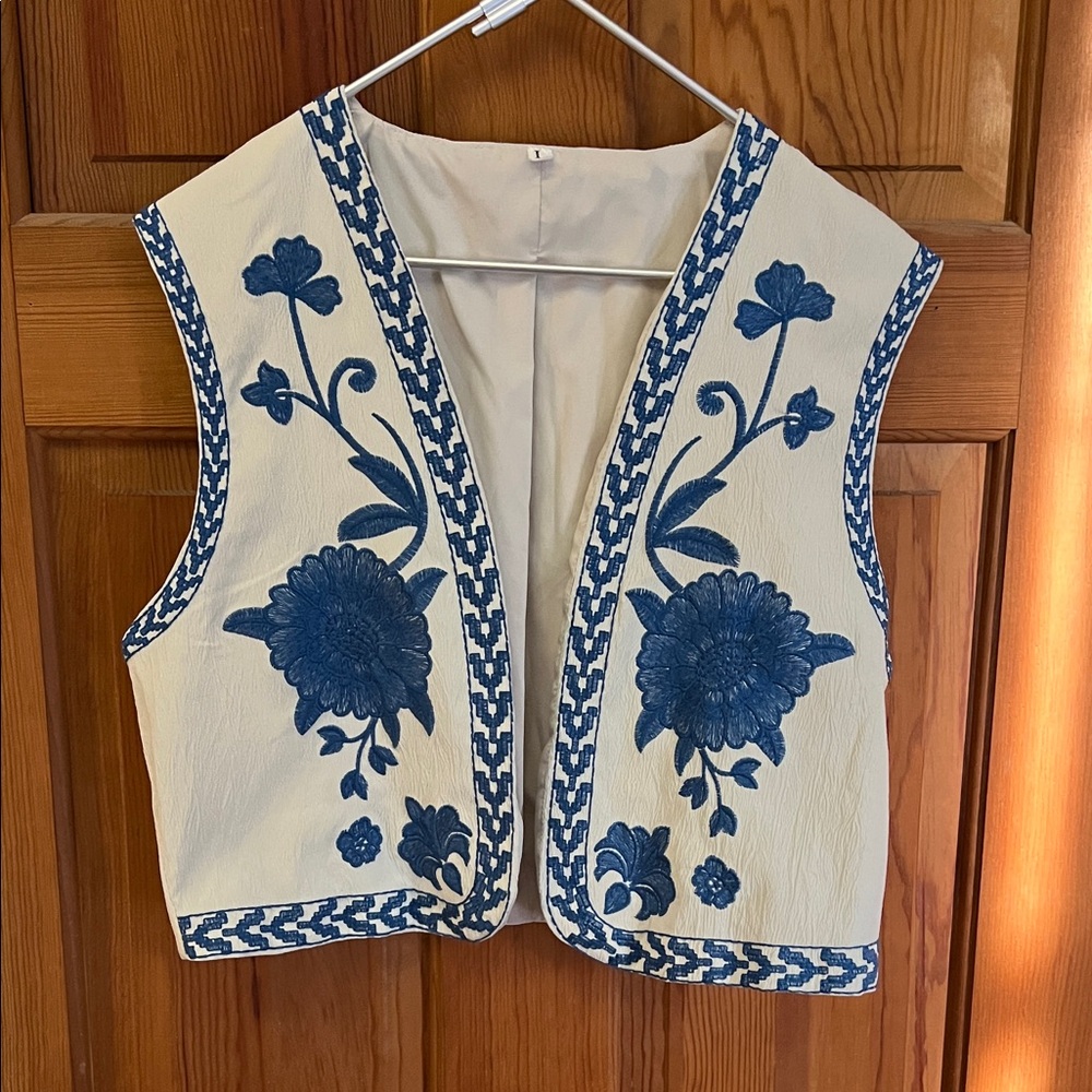 Cider Blue and Cream Floral Vest
